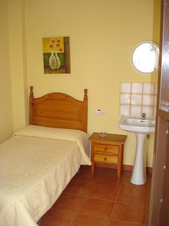 Pensión Bienvenido Sevilha Exterior foto